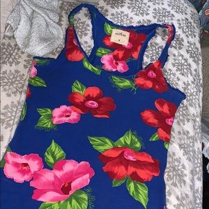 Women’s Hollister Tank